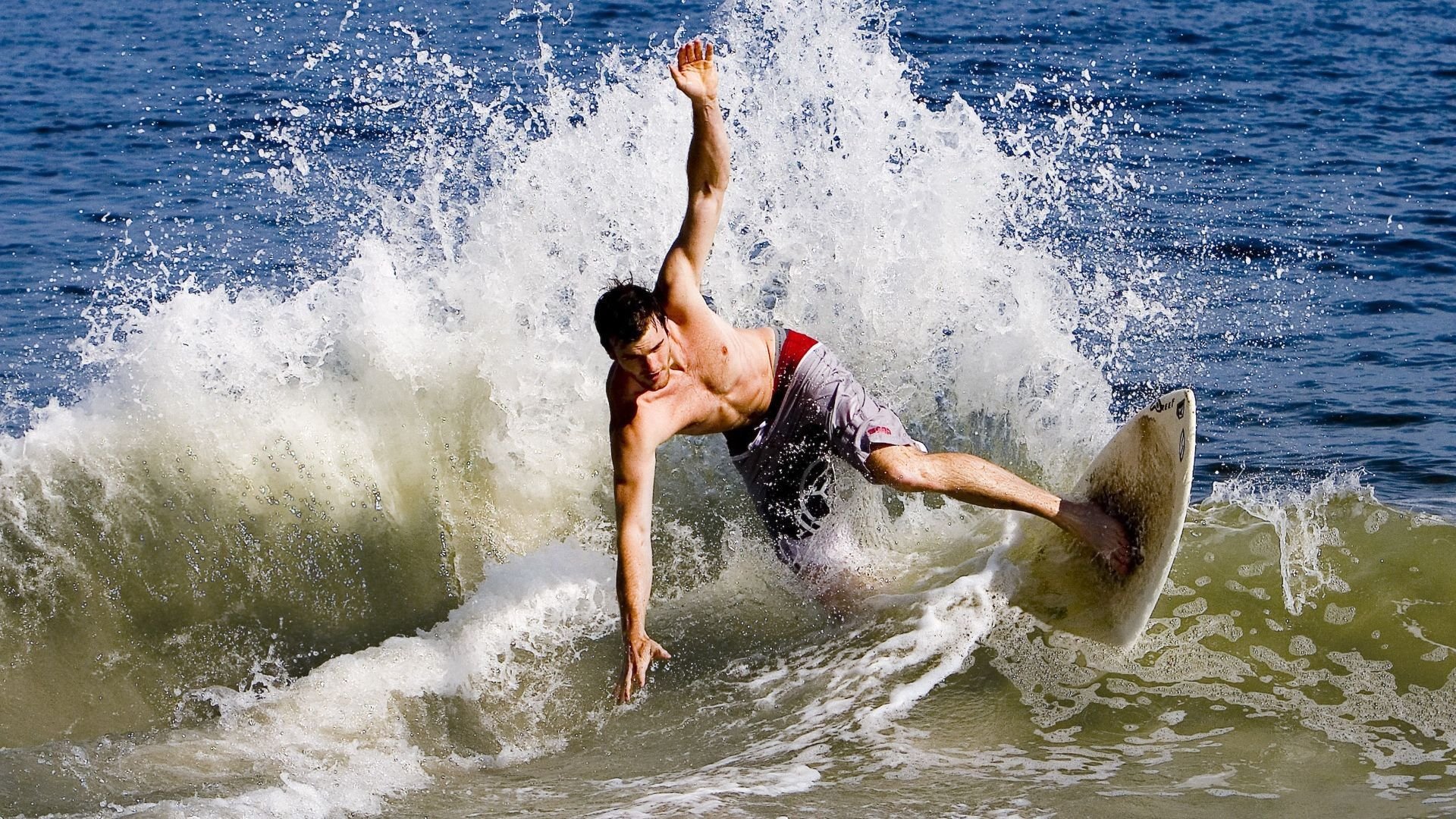 开云体育视频直播-冰与火之歌,鲁德的双重战场与一次史无前例的逆转